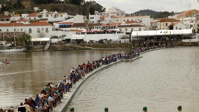 El Festival Del Contrabando En Alcoutim Historia Y Tradici N